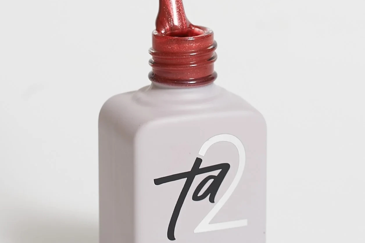 Ta2 / GEL POLISH WISH №026