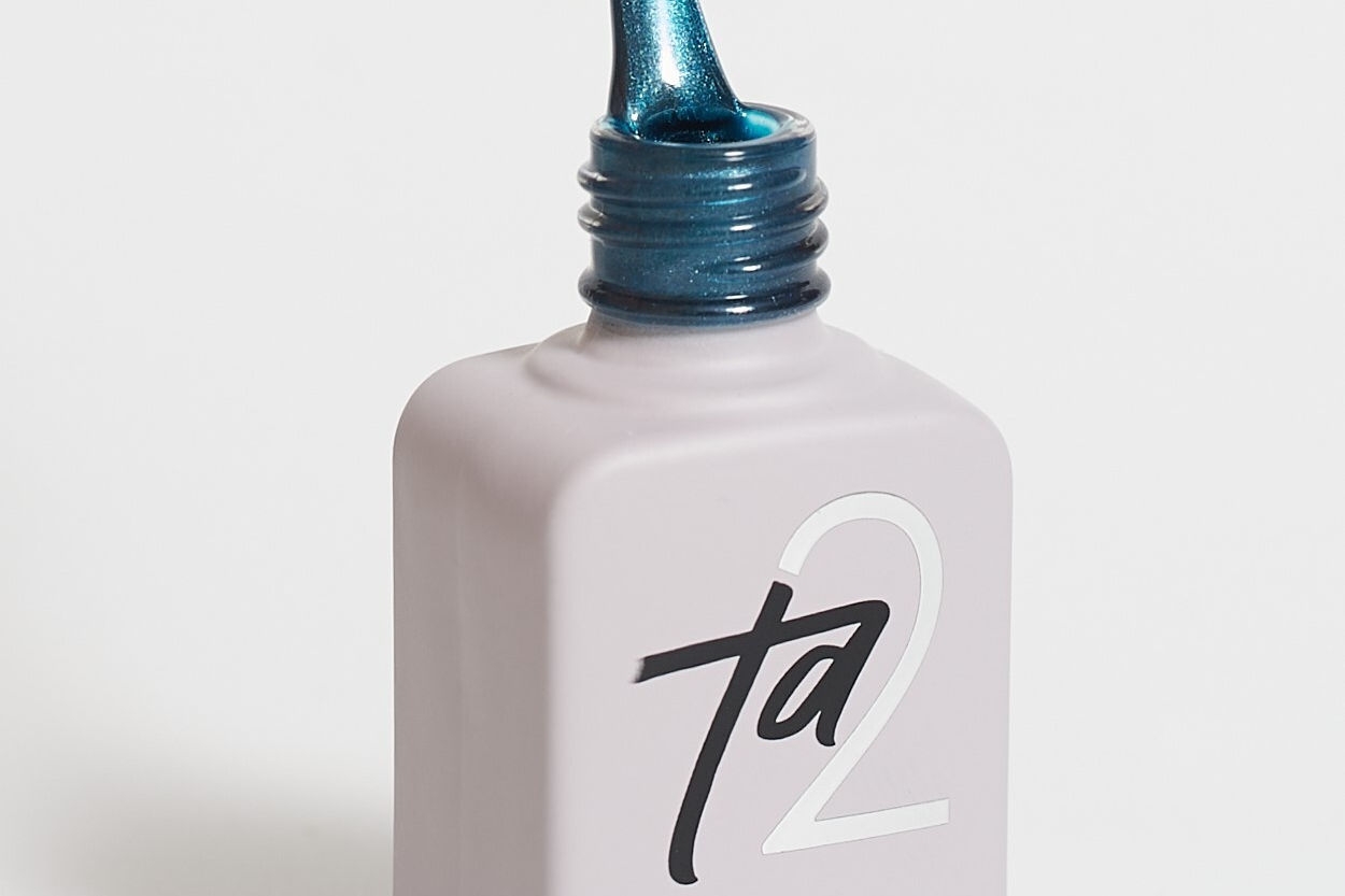 Ta2 / GEL POLISH WISH №031